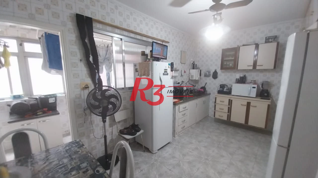 Apartamento com 3 dormitórios à venda, 134 m² por R$ 690.000,00 - Pompéia - Santos/SP