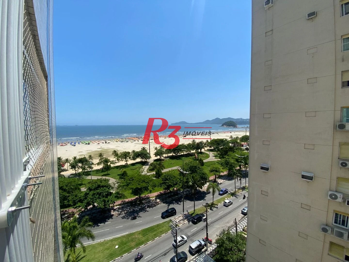 Apartamento com 2 dormitórios à venda, 59 m² por R$ 648.000,00 - Gonzaga - Santos/SP