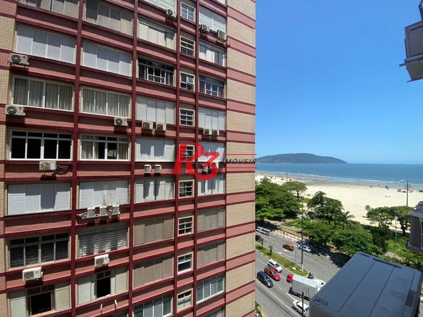 Apartamento com 2 dormitórios à venda, 59 m² por R$ 648.000,00 - Gonzaga - Santos/SP