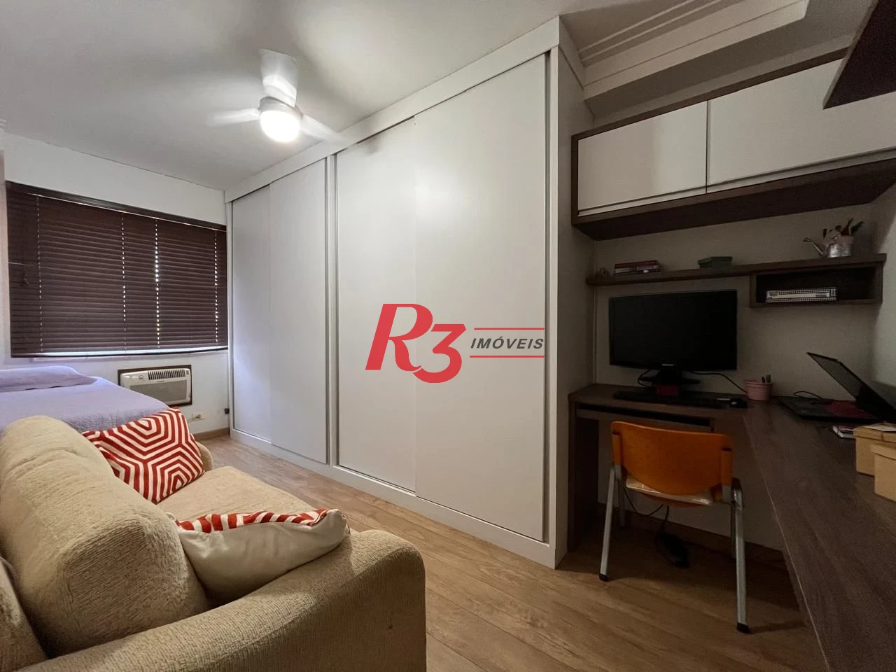 Apartamento com 2 dormitórios à venda, 88 m² por R$ 580.000,00 - Boqueirão - Santos/SP