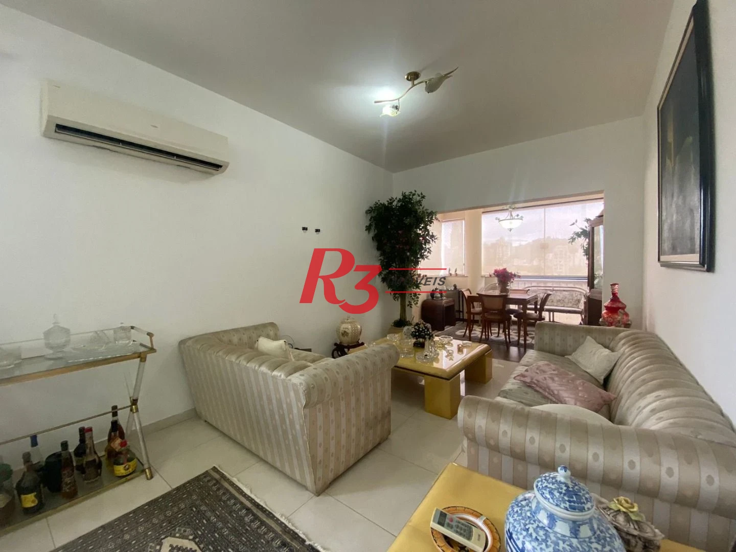 Apartamento com 3 dormitórios à venda, 136 m² por R$ 1.069.900,00 - Gonzaga - Santos/SP
