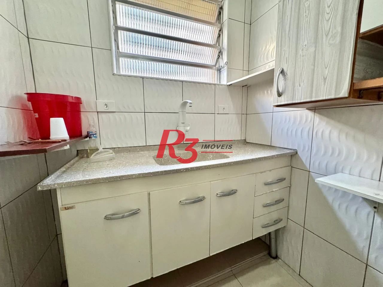 Apartamento com 1 dormitório para alugar, 55 m² por R$ 3.000,00/mês - Boqueirão - Santos/SP