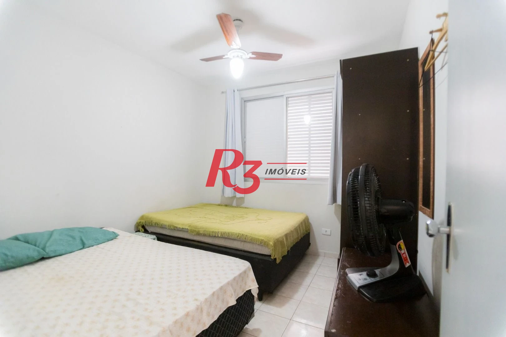 Apartamento com 2 dormitórios à venda, 72 m² por R$ 585.000,00 - José Menino - Santos/SP