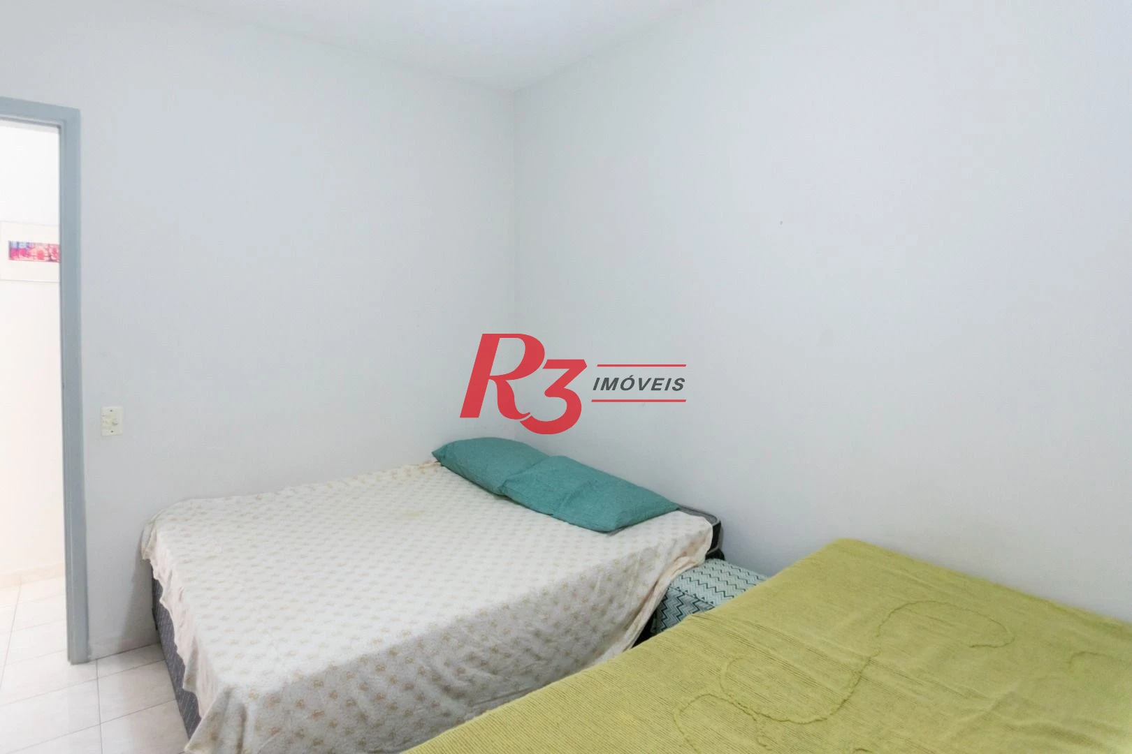Apartamento com 2 dormitórios à venda, 72 m² por R$ 585.000,00 - José Menino - Santos/SP