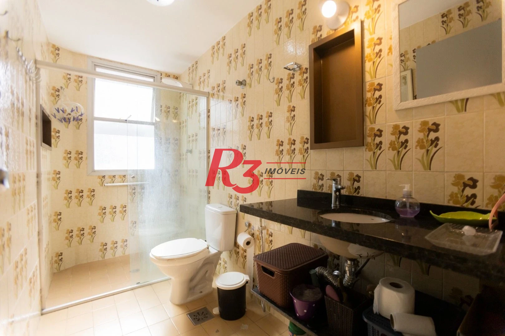 Apartamento com 2 dormitórios à venda, 72 m² por R$ 585.000,00 - José Menino - Santos/SP