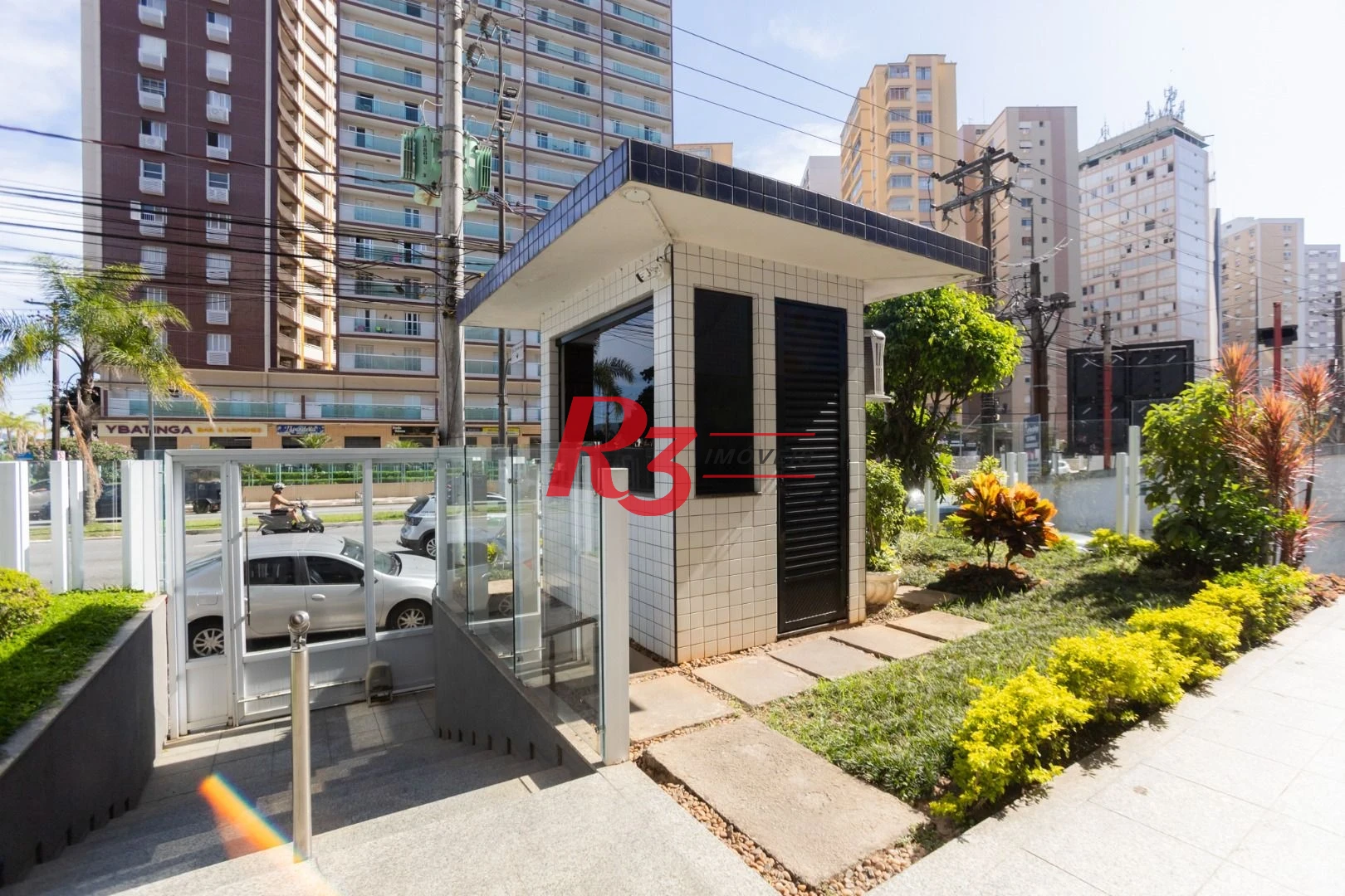 Apartamento com 2 dormitórios à venda, 72 m² por R$ 585.000,00 - José Menino - Santos/SP