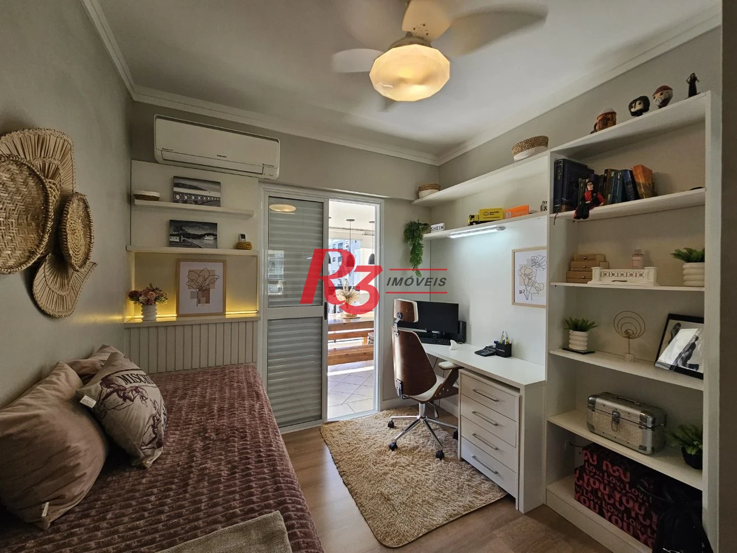 Apartamento com 3 dormitórios à venda, 128 m² por R$ 1.850.000,00 - Gonzaga - Santos/SP