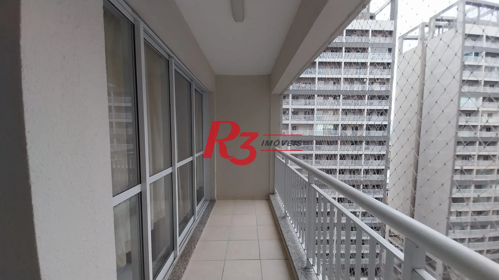 Apartamento com 1 dormitório para alugar, 49 m² por R$ 3.200,02/mês - Vila Matias - Santos/SP