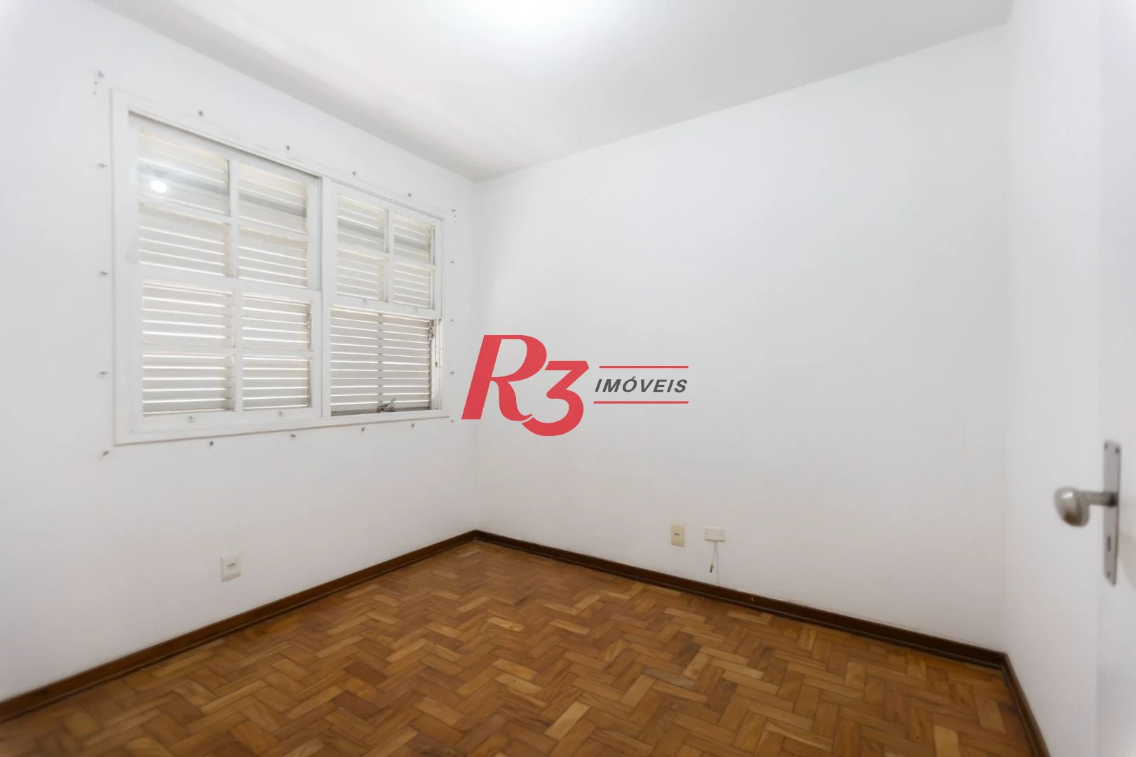 Apartamento com 3 dormitórios à venda, 97 m² por R$ 583.000,00 - Gonzaga - Santos/SP