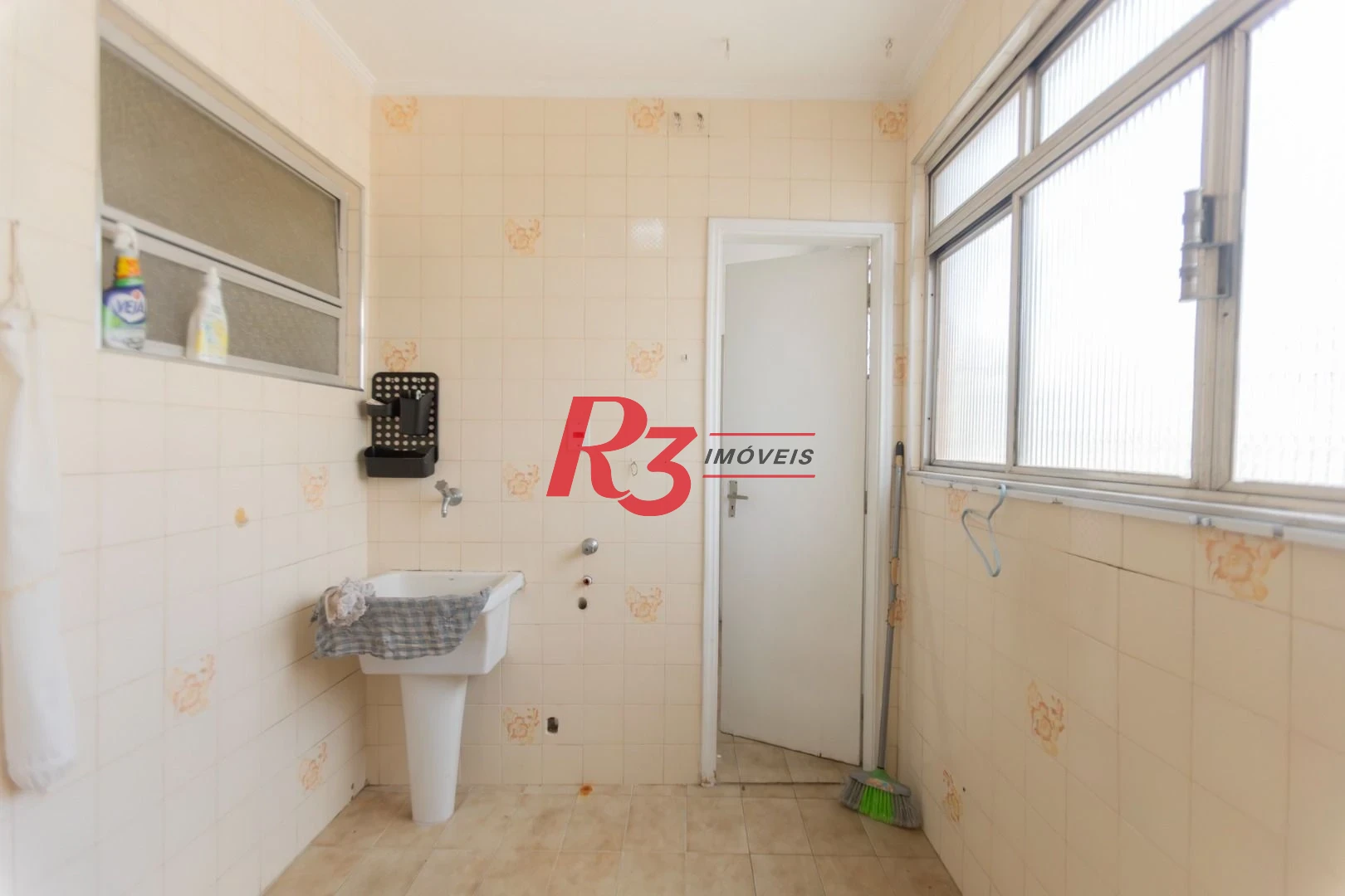 Apartamento com 3 dormitórios à venda, 97 m² por R$ 583.000,00 - Gonzaga - Santos/SP