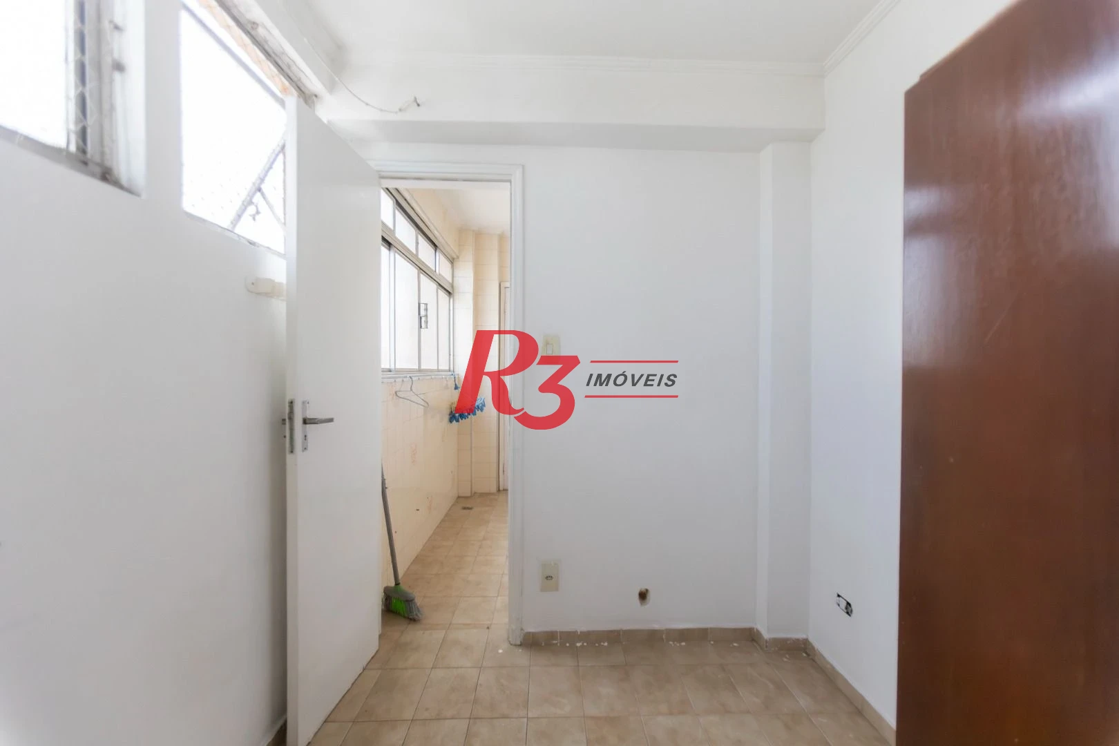 Apartamento com 3 dormitórios à venda, 97 m² por R$ 583.000,00 - Gonzaga - Santos/SP