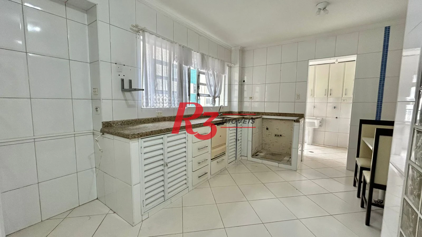 Apartamento com 3 dormitórios para alugar, 70 m² por R$ 5.200,00/mês - Ponta da Praia - Santos/SP