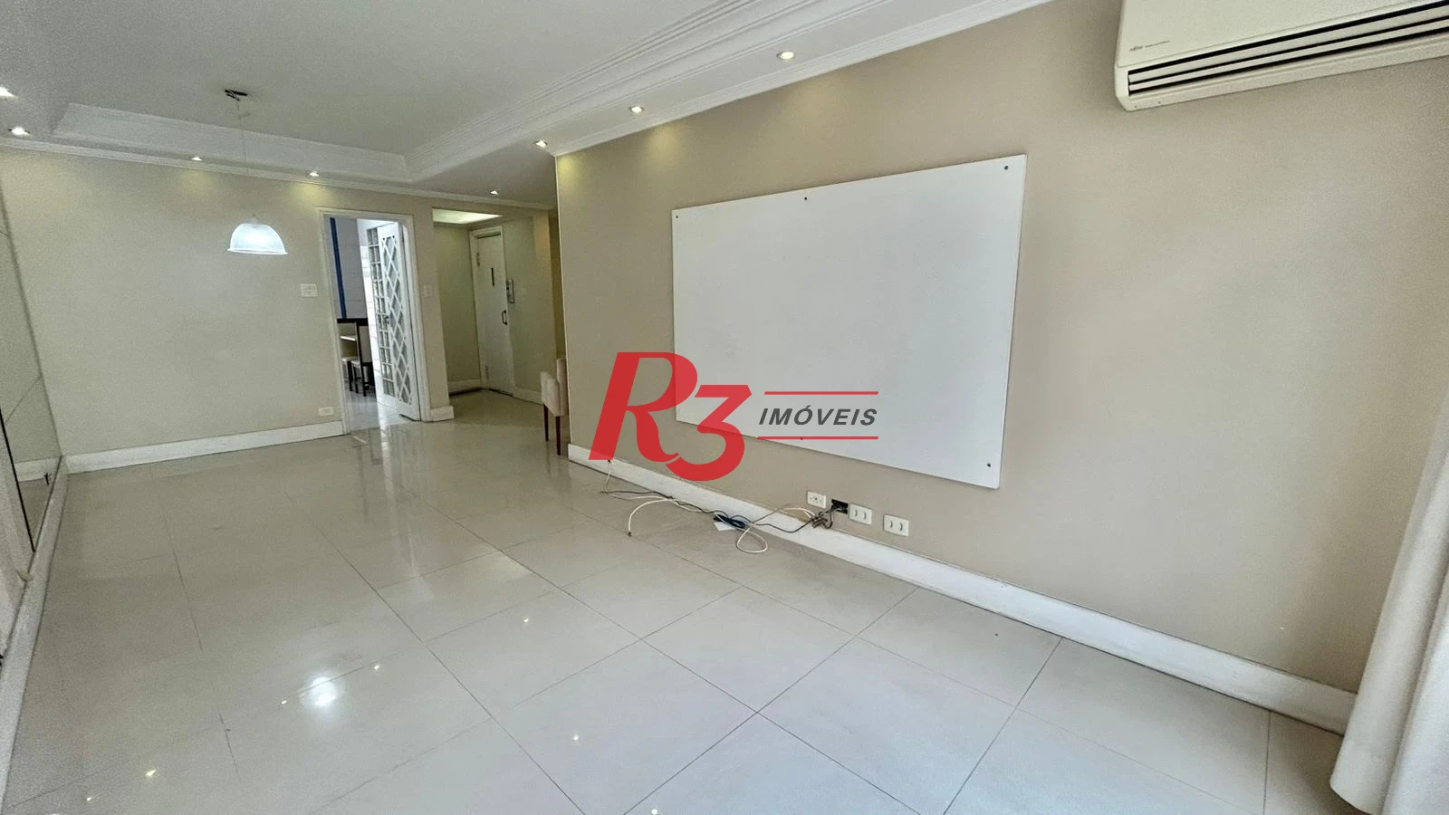 Apartamento com 3 dormitórios para alugar, 70 m² por R$ 5.200,00/mês - Ponta da Praia - Santos/SP