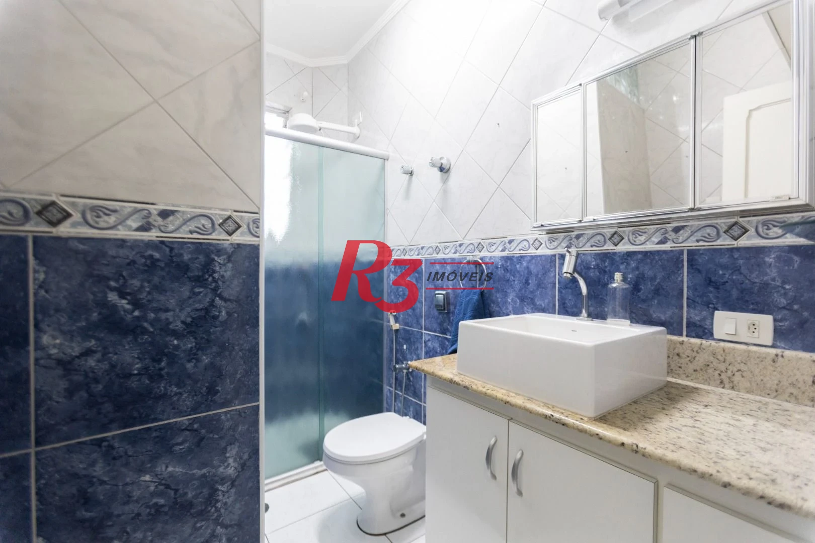 Apartamento com 2 dormitórios à venda, 80 m² por R$ 480.000,00 - Campo Grande - Santos/SP