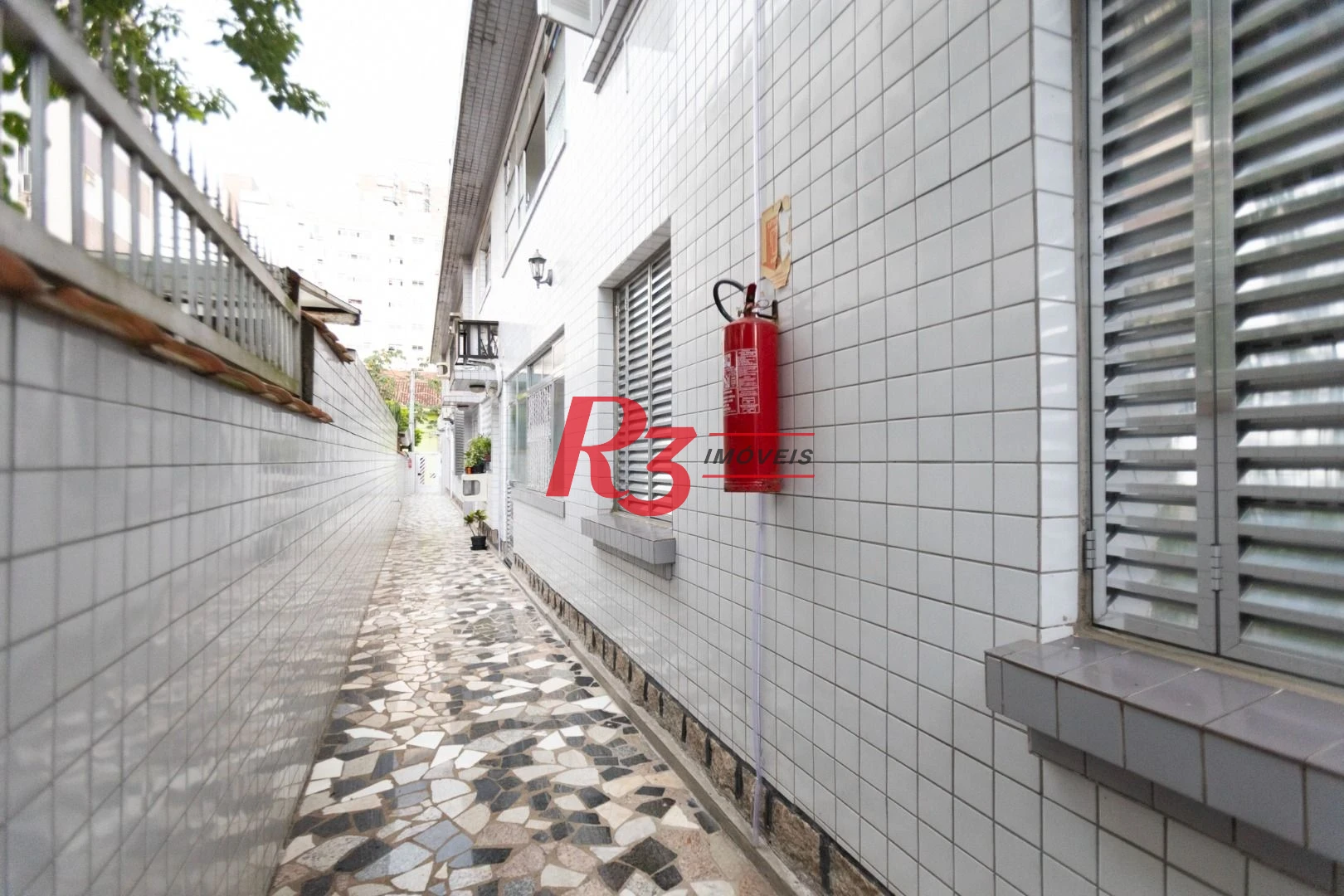 Apartamento com 2 dormitórios à venda, 80 m² por R$ 480.000,00 - Campo Grande - Santos/SP
