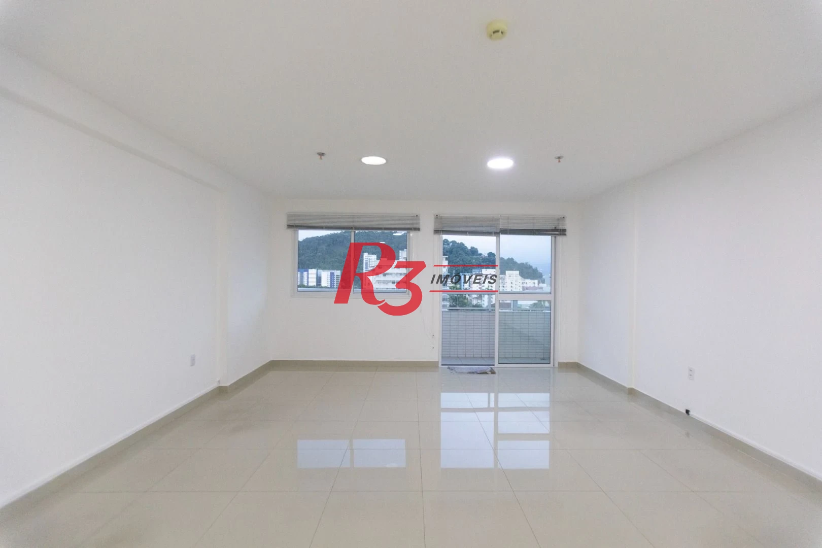 Sala para alugar, 53 m² por R$ 3.500,02/mês - Vila Matias - Santos/SP