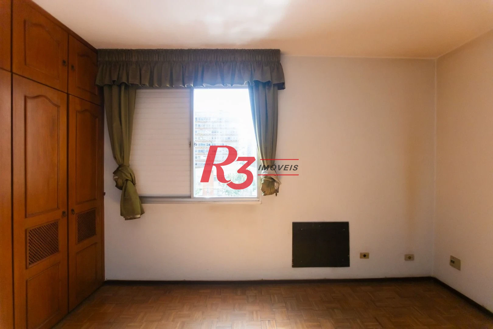 Apartamento com 3 dormitórios à venda, 188 m² por R$ 1.600.000,00 - Gonzaga - Santos/SP