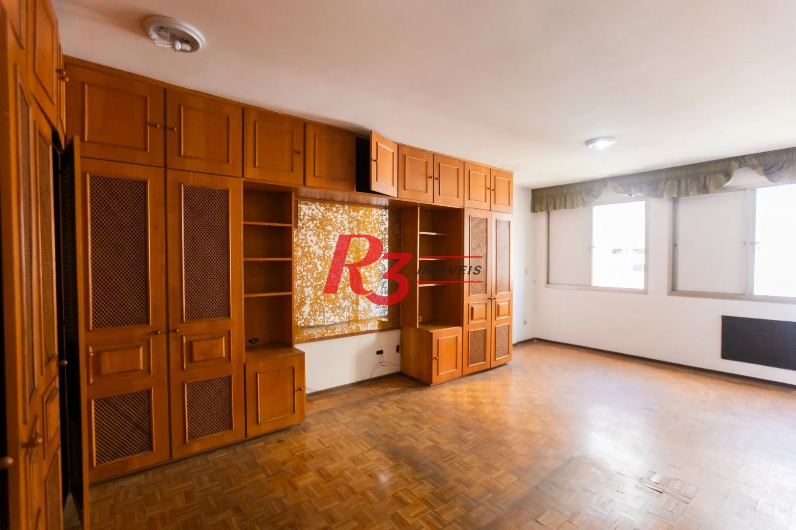 Apartamento com 3 dormitórios à venda, 188 m² por R$ 1.600.000,00 - Gonzaga - Santos/SP