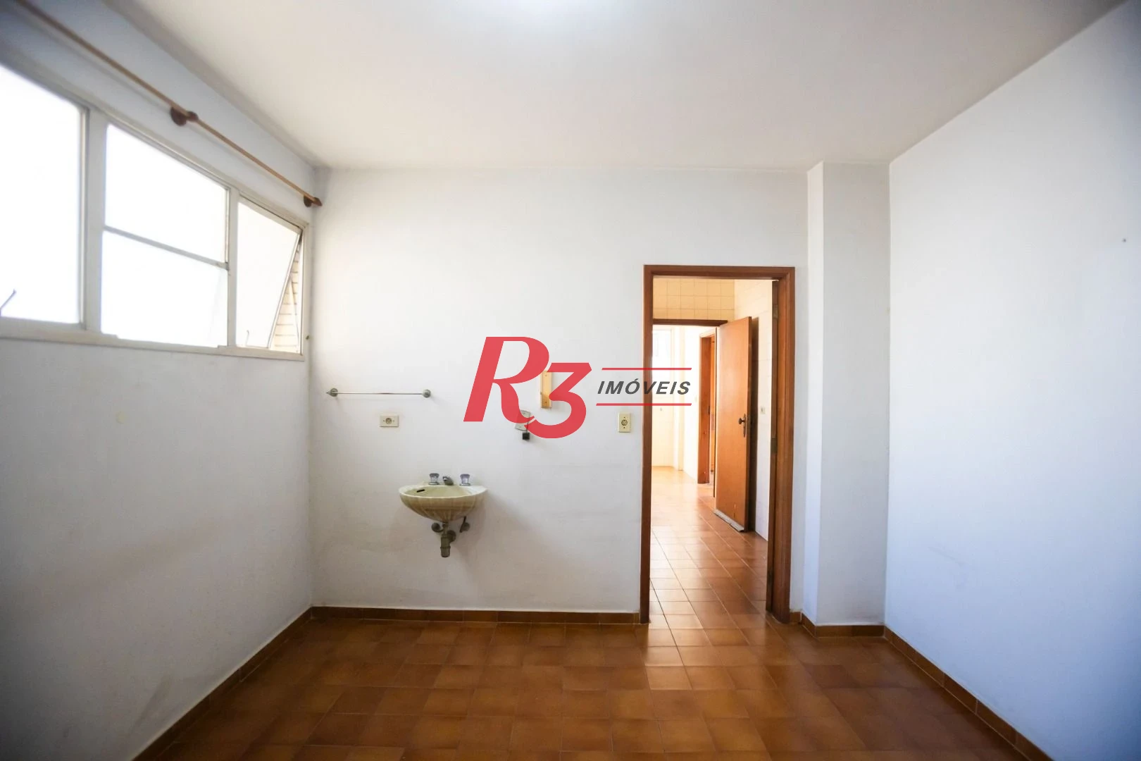 Apartamento com 3 dormitórios à venda, 188 m² por R$ 1.600.000,00 - Gonzaga - Santos/SP