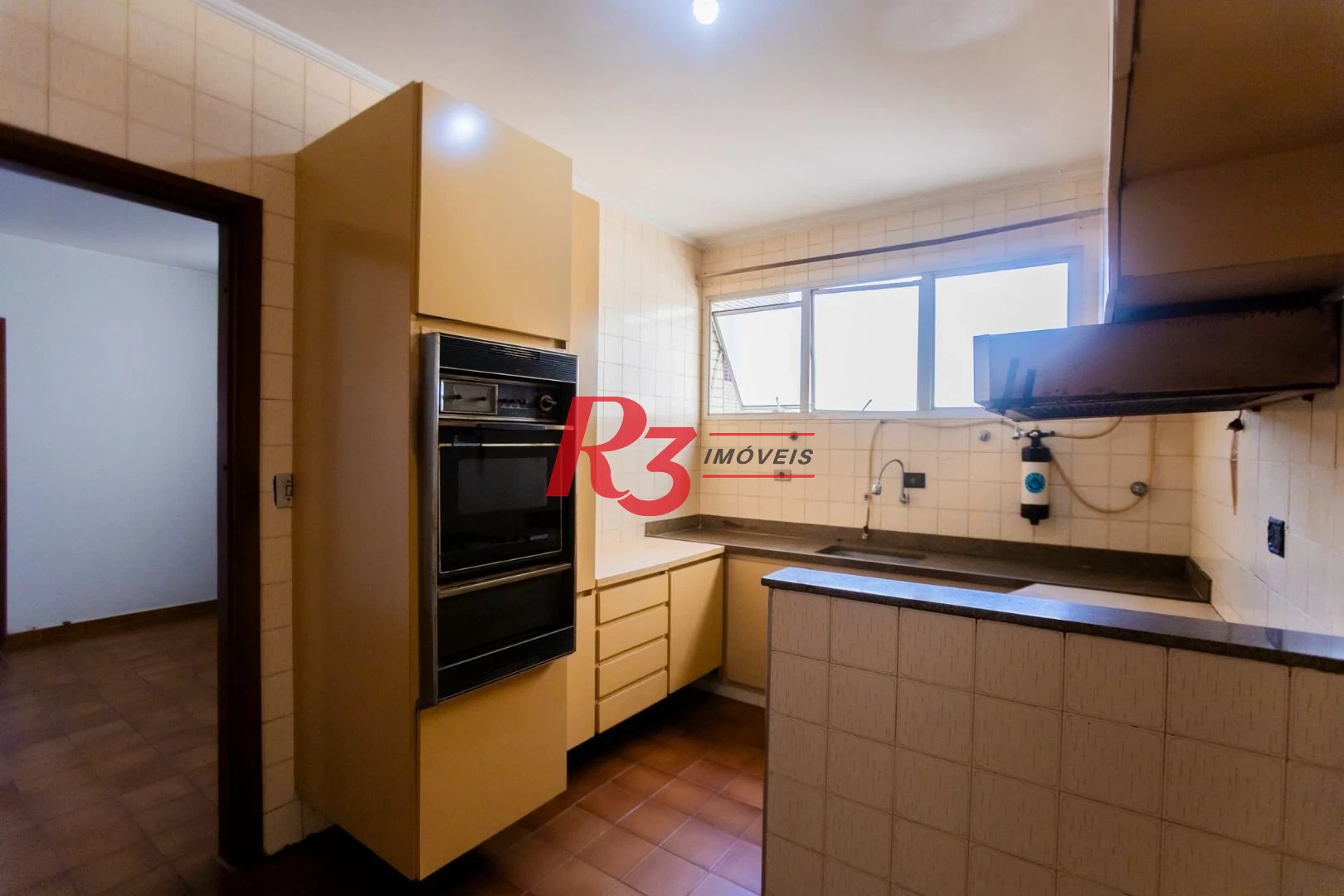 Apartamento com 3 dormitórios à venda, 188 m² por R$ 1.600.000,00 - Gonzaga - Santos/SP