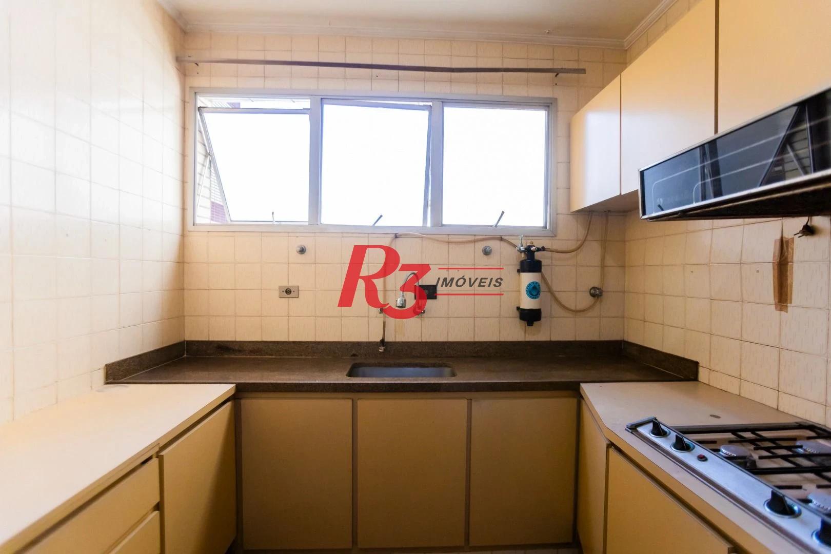 Apartamento com 3 dormitórios à venda, 188 m² por R$ 1.600.000,00 - Gonzaga - Santos/SP
