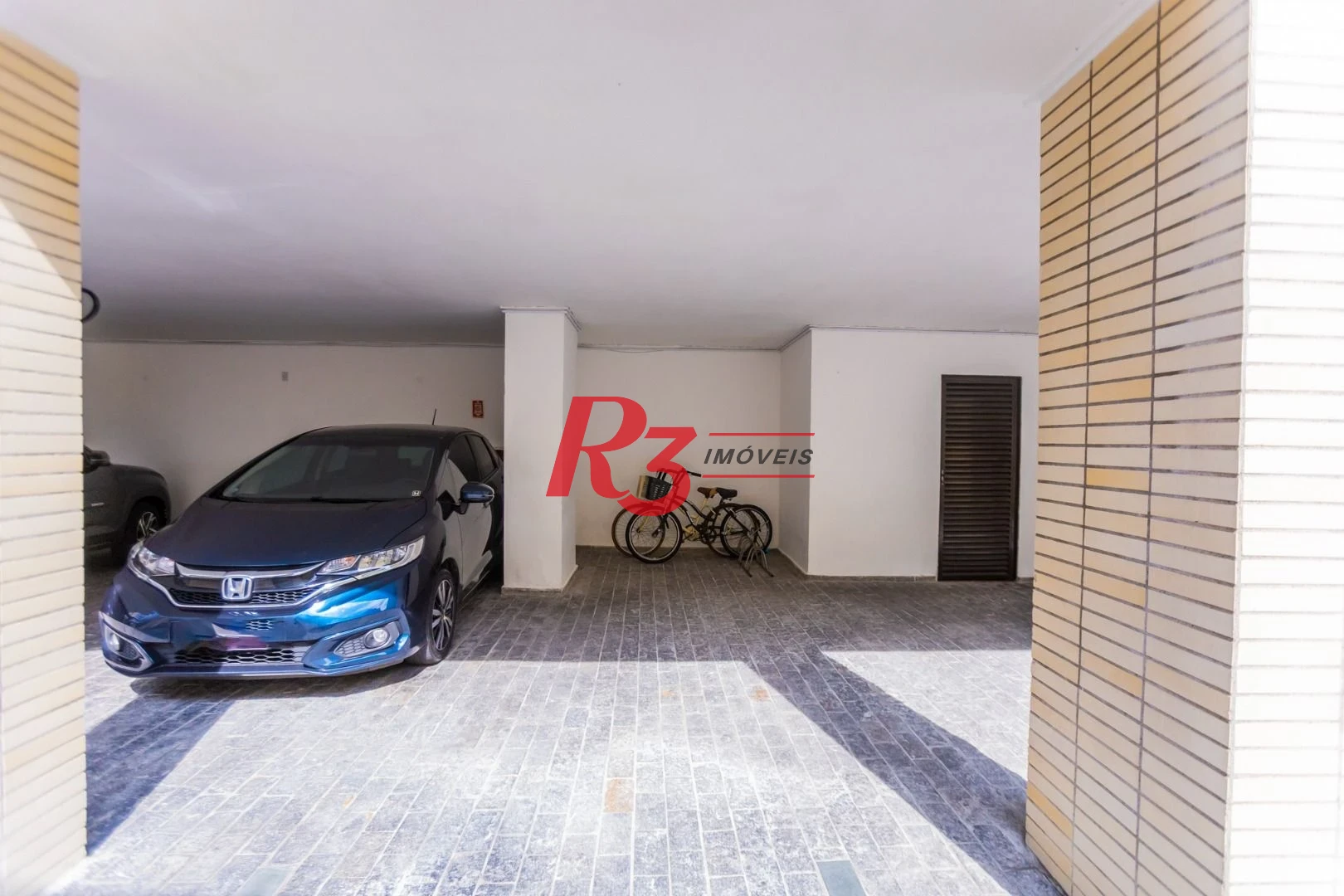 Apartamento com 3 dormitórios à venda, 188 m² por R$ 1.600.000,00 - Gonzaga - Santos/SP