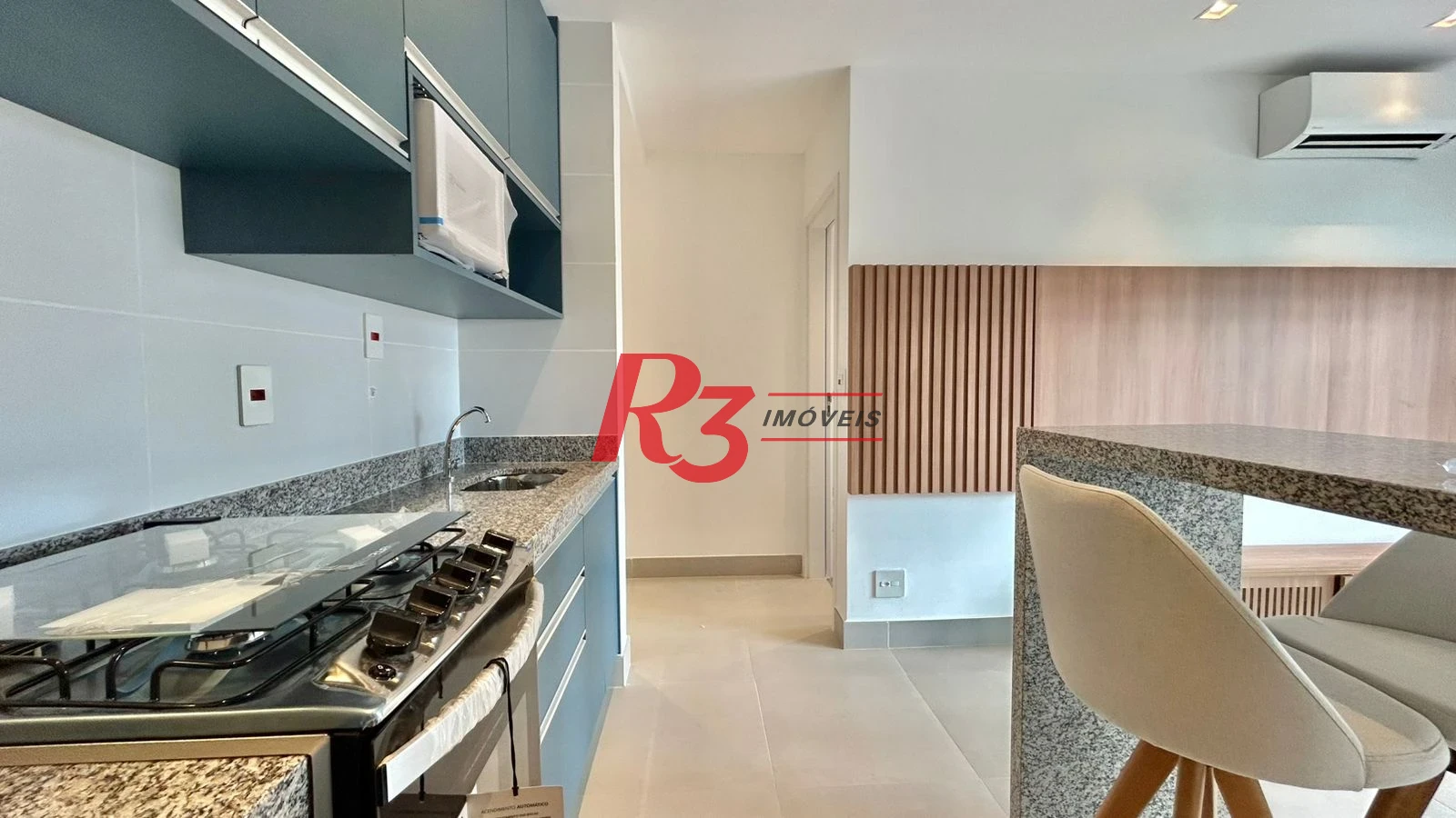 Apartamento com 1 dormitório para alugar, 47 m² por R$ 6.500,00/mês - Embaré - Santos/SP