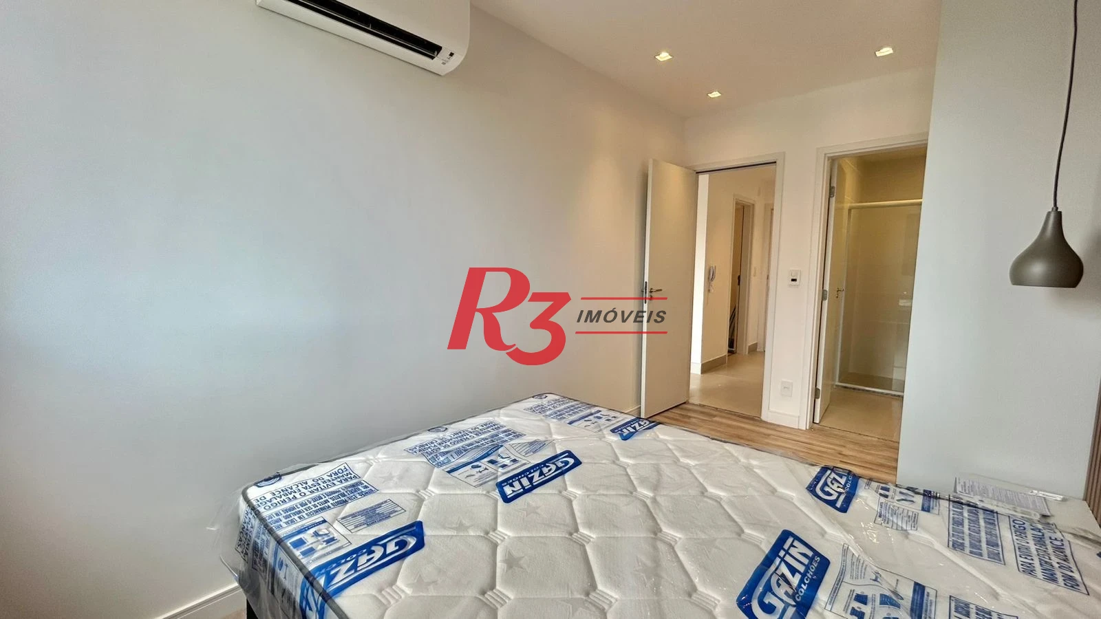Apartamento com 1 dormitório para alugar, 47 m² por R$ 6.500,00/mês - Embaré - Santos/SP