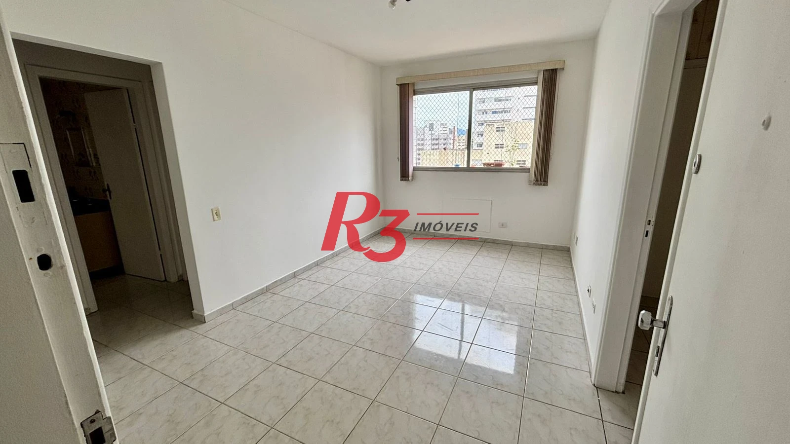 Apartamento com 1 dormitório à venda, 65 m² por R$ 410.000,00 - Boqueirão - Santos/SP