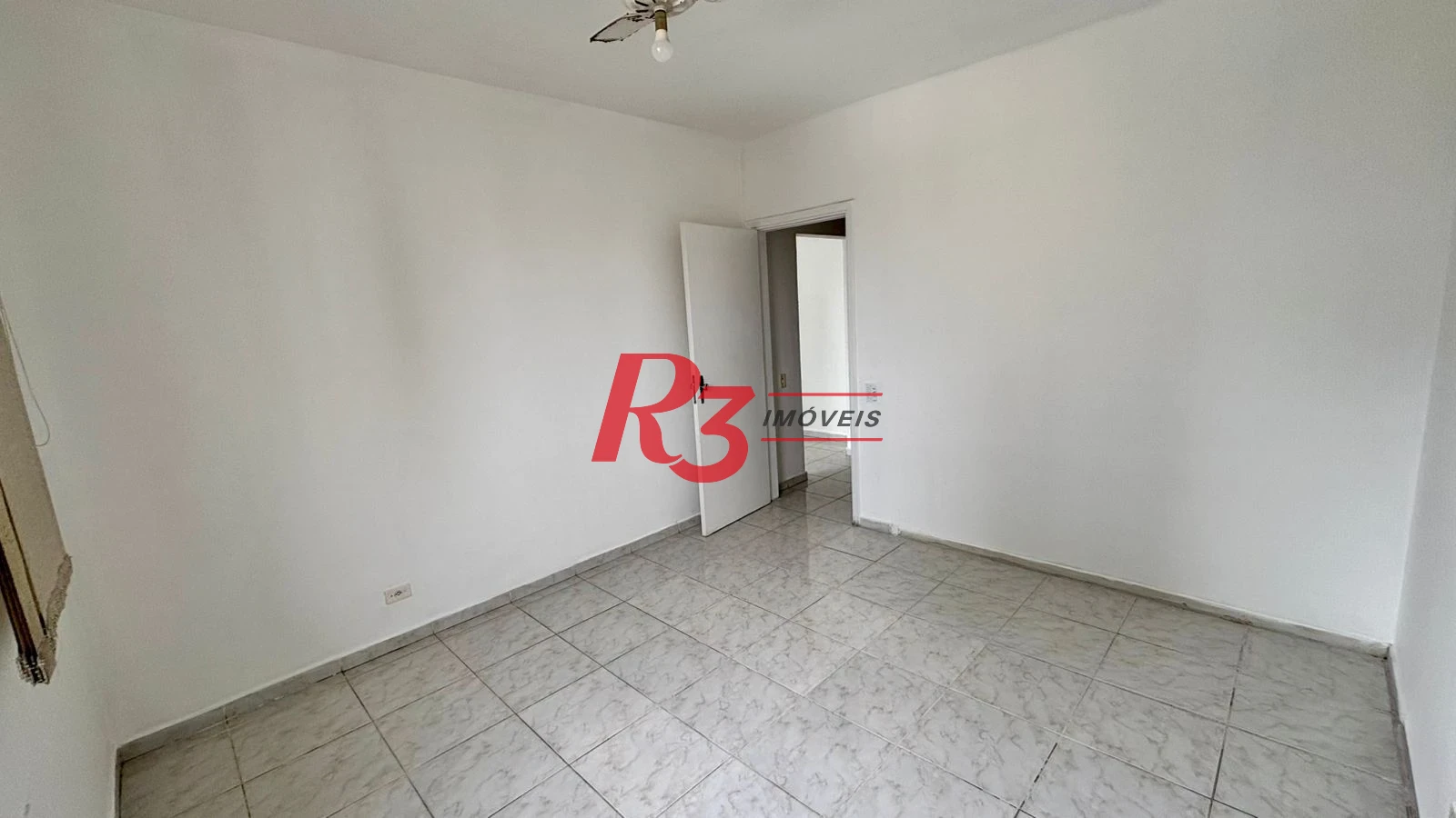 Apartamento com 1 dormitório à venda, 65 m² por R$ 410.000,00 - Boqueirão - Santos/SP