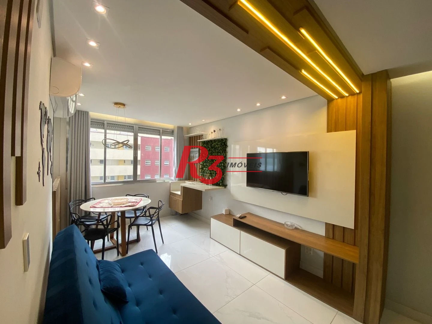 Apartamento com 2 dormitórios para alugar, 71 m² por R$ 5.500,01/mês - Pompéia - Santos/SP