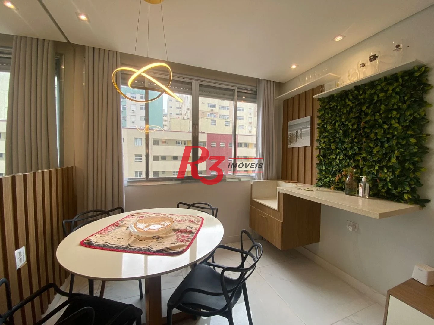 Apartamento com 2 dormitórios para alugar, 71 m² por R$ 5.500,01/mês - Pompéia - Santos/SP