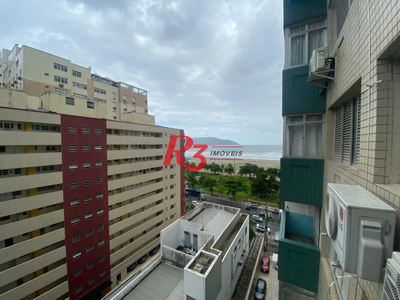 Apartamento com 2 dormitórios para alugar, 71 m² por R$ 5.500,01/mês - Pompéia - Santos/SP