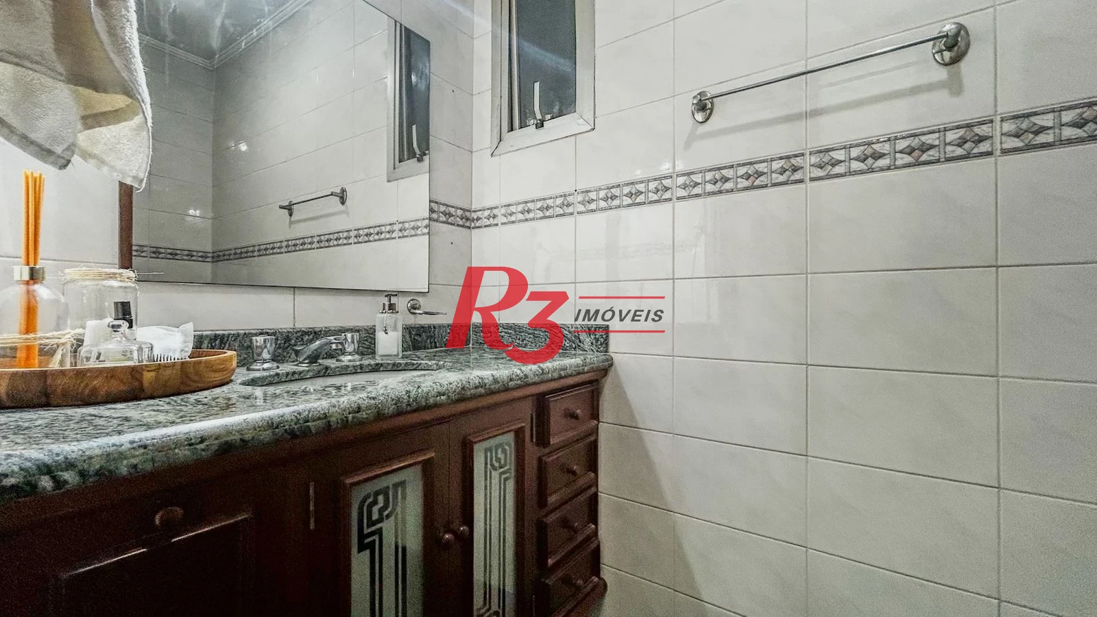 Apartamento com 4 dormitórios, 267 m² - venda por R$ 1.074.000,00 ou aluguel por R$ 8.000,00/mês - Ponta da Praia - Santos/SP