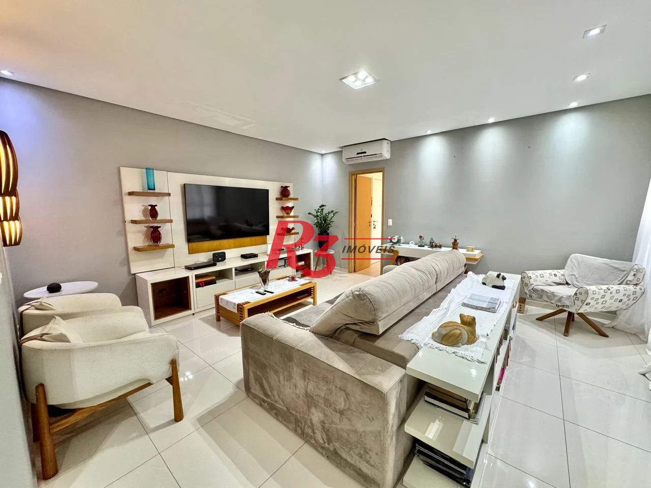 Apartamento com 4 dormitórios à venda, 167 m² por R$ 2.450.000,00 - Boqueirão - Santos/SP