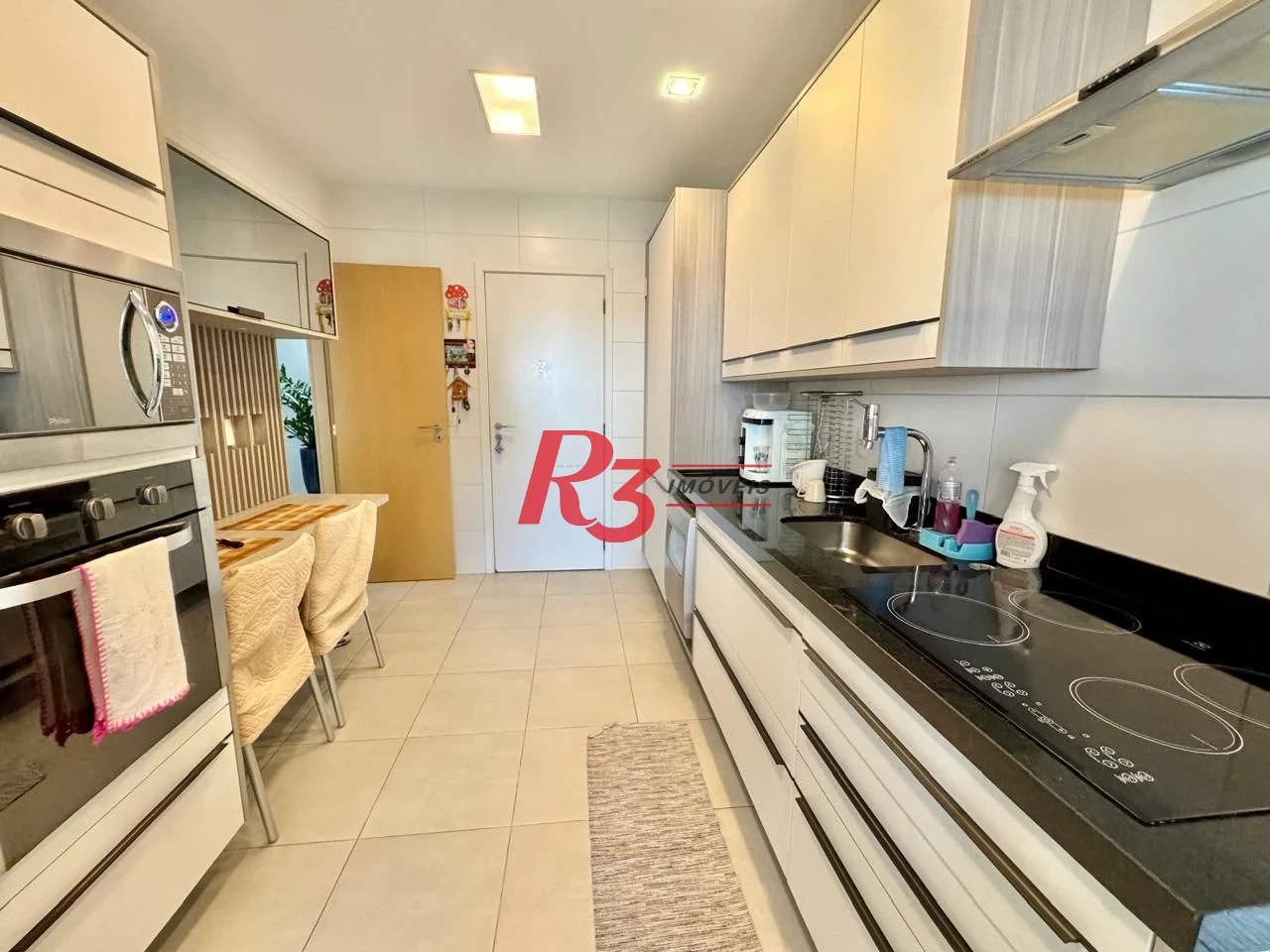 Apartamento com 4 dormitórios à venda, 167 m² por R$ 2.450.000,00 - Boqueirão - Santos/SP