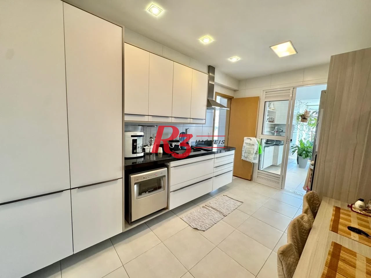 Apartamento com 4 dormitórios à venda, 167 m² por R$ 2.450.000,00 - Boqueirão - Santos/SP