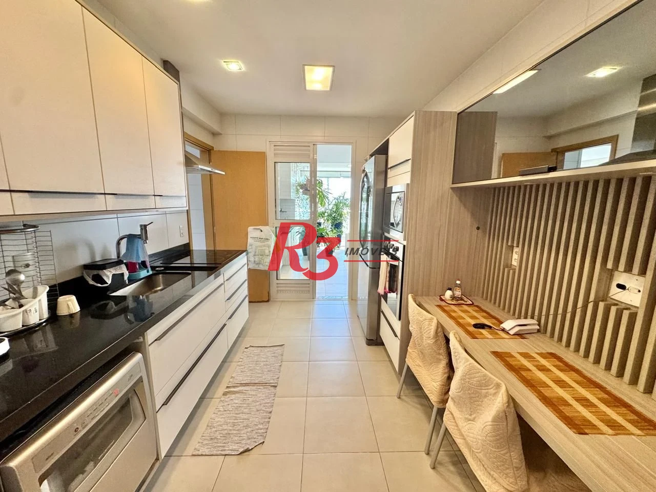 Apartamento com 4 dormitórios à venda, 167 m² por R$ 2.450.000,00 - Boqueirão - Santos/SP