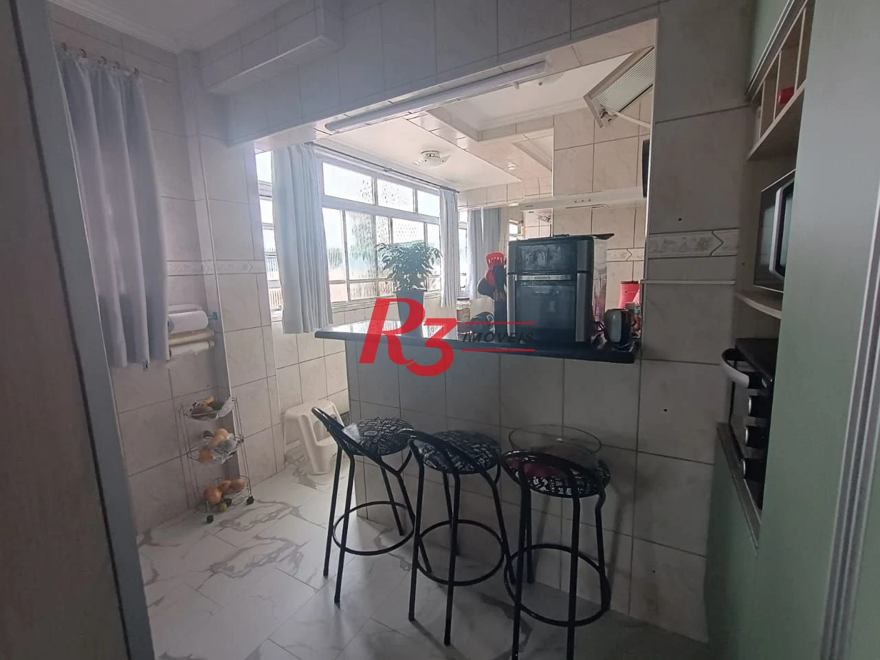 Apartamento com 3 dormitórios à venda, 110 m² por R$ 400.000,00 - Centro - São Vicente/SP