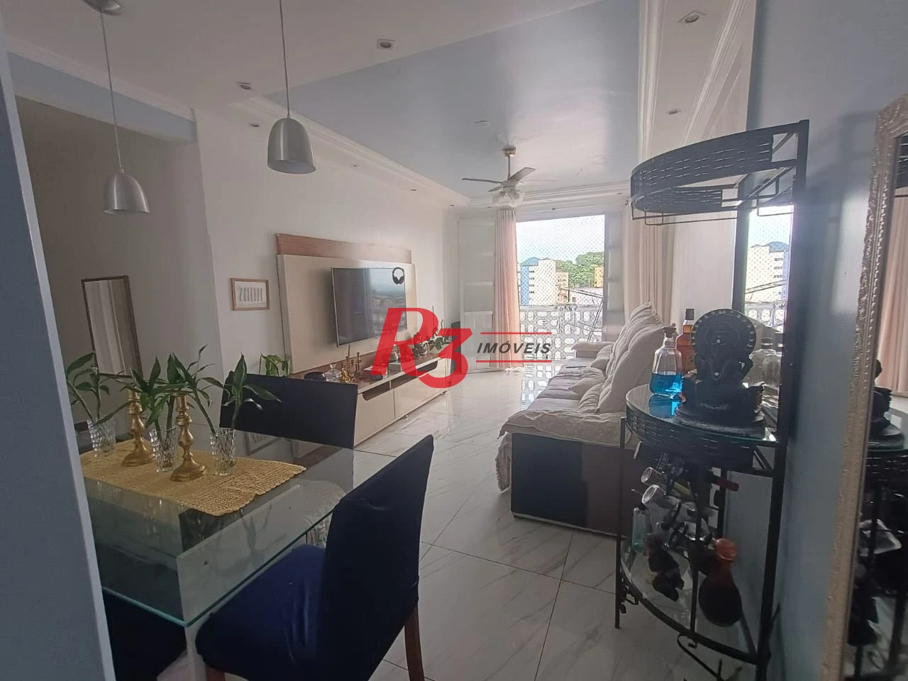 Apartamento com 3 dormitórios à venda, 110 m² por R$ 400.000,00 - Centro - São Vicente/SP