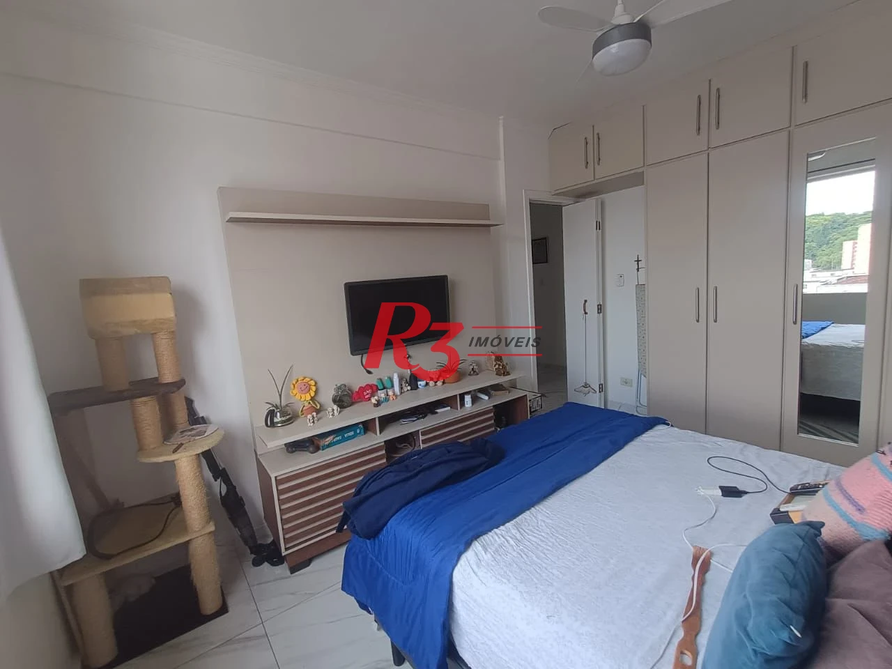 Apartamento com 3 dormitórios à venda, 110 m² por R$ 400.000,00 - Centro - São Vicente/SP
