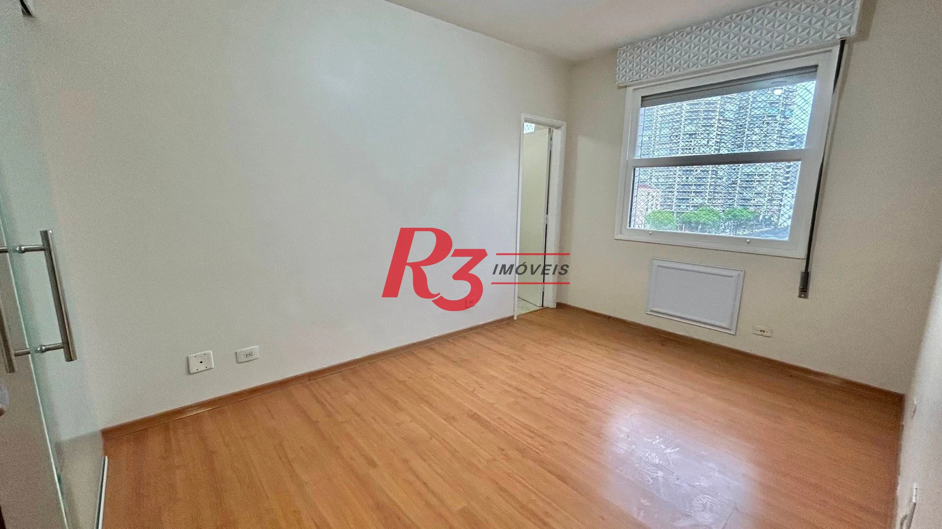 Apartamento com 2 dormitórios à venda, 106 m² por R$ 750.000,00 - Ponta da Praia - Santos/SP