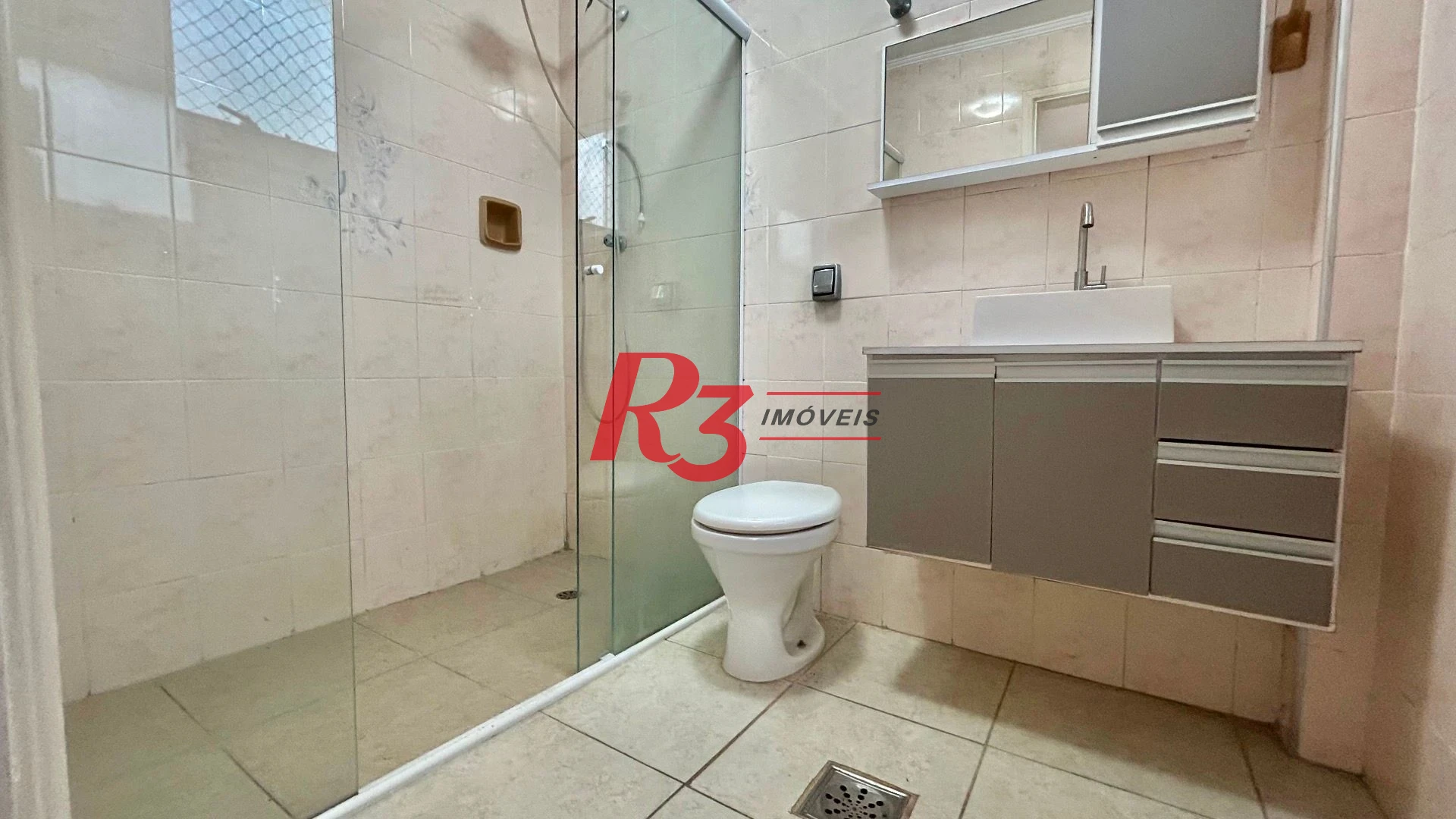 Apartamento com 2 dormitórios à venda, 106 m² por R$ 750.000,00 - Ponta da Praia - Santos/SP