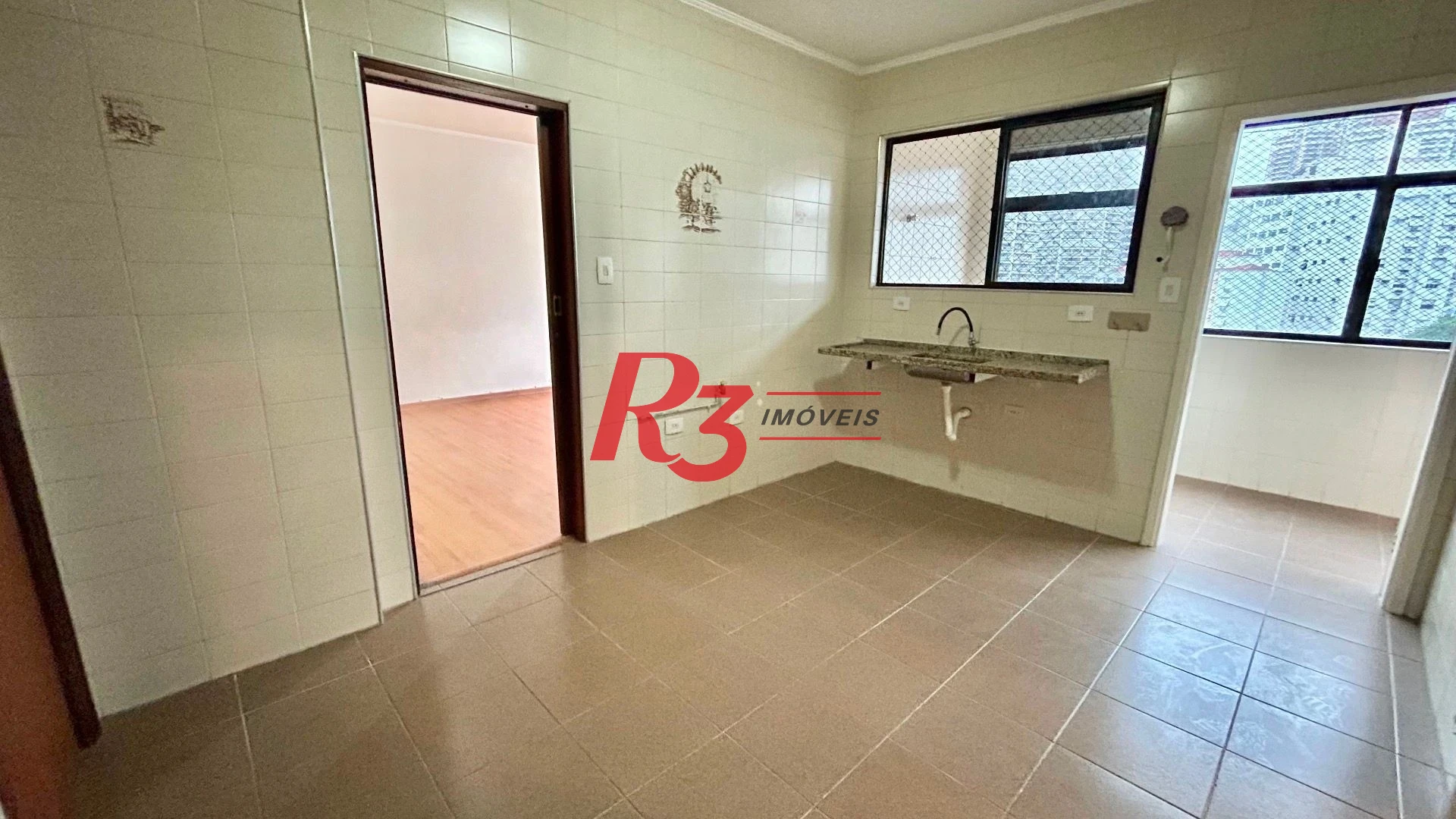 Apartamento com 2 dormitórios à venda, 106 m² por R$ 750.000,00 - Ponta da Praia - Santos/SP