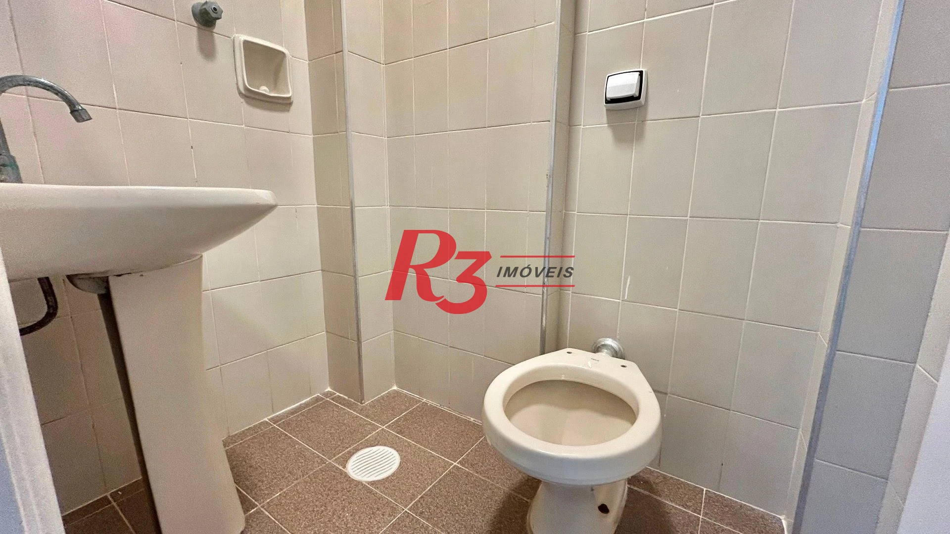 Apartamento com 2 dormitórios à venda, 106 m² por R$ 750.000,00 - Ponta da Praia - Santos/SP