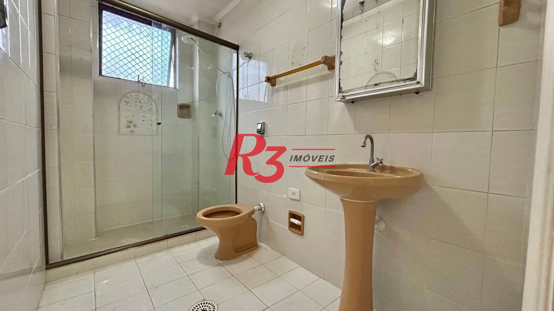 Apartamento com 2 dormitórios à venda, 106 m² por R$ 750.000,00 - Ponta da Praia - Santos/SP