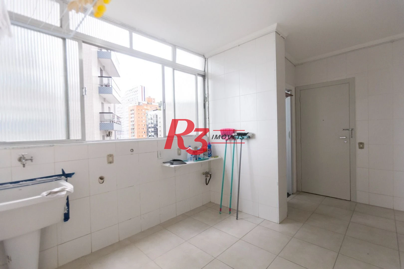 Apartamento com 3 dormitórios à venda, 152 m² por R$ 1.000.000,00 - José Menino - Santos/SP