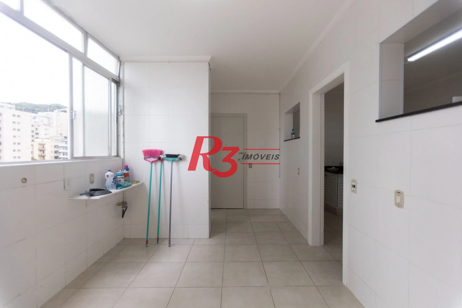 Apartamento com 3 dormitórios à venda, 152 m² por R$ 1.000.000,00 - José Menino - Santos/SP