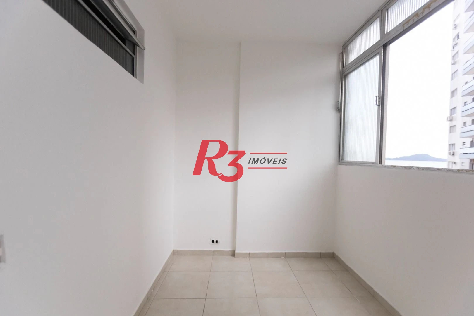 Apartamento com 3 dormitórios à venda, 152 m² por R$ 1.000.000,00 - José Menino - Santos/SP
