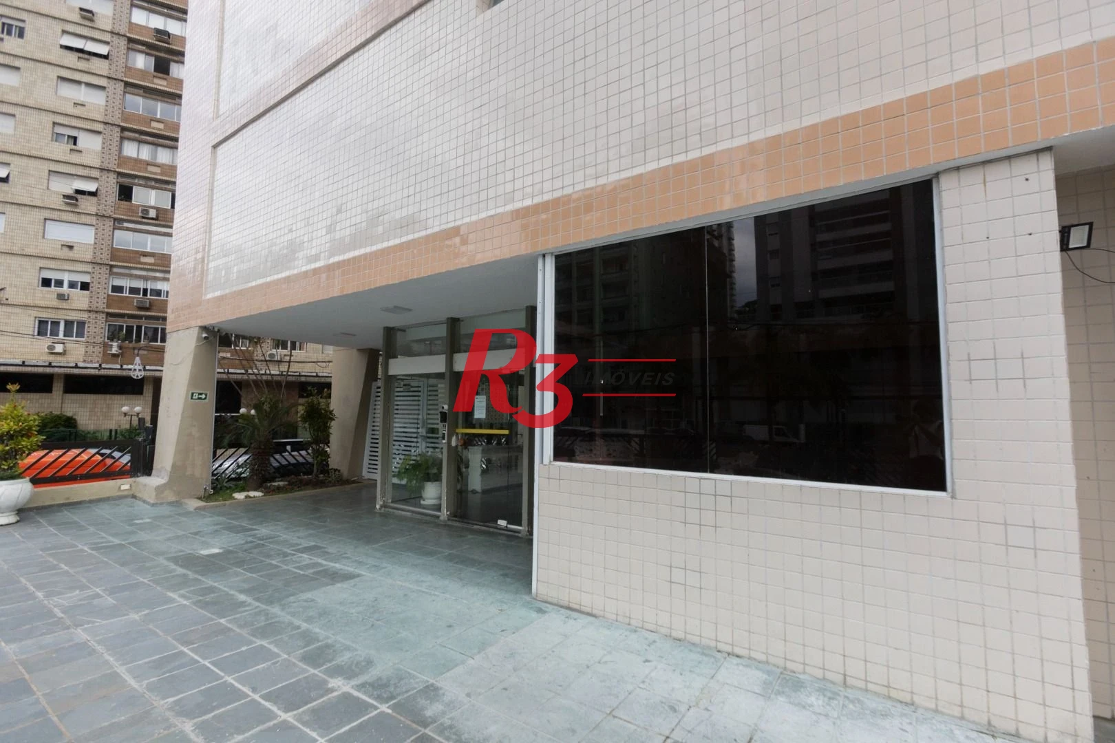 Apartamento com 3 dormitórios à venda, 152 m² por R$ 1.000.000,00 - José Menino - Santos/SP